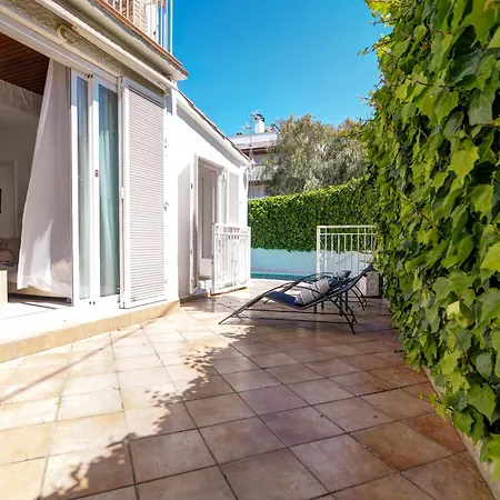Vinyet Serenity By Hello Homes * سيدجيس